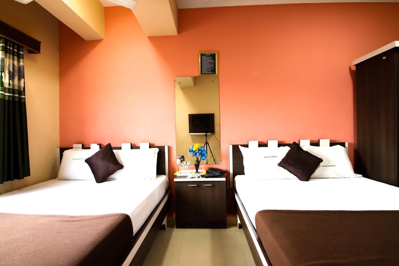 Lusia Inn Bangalore Ngoại thất bức ảnh